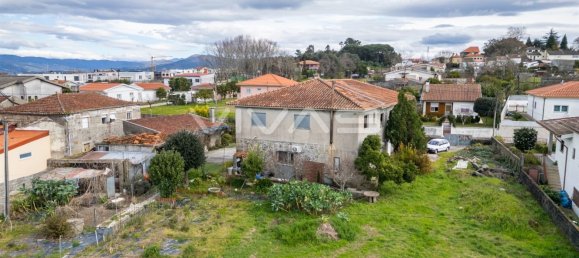 3 bedrooms House in Palmeira, Portugal No. 46898 9