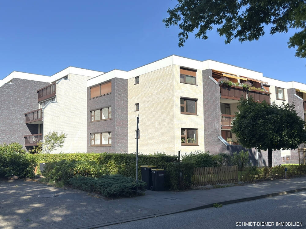 3 bedrooms Apartment in Pinneberg, Germany No. 293302