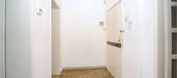 3 bedrooms Apartment in Carpi, Italy No. 327210 4