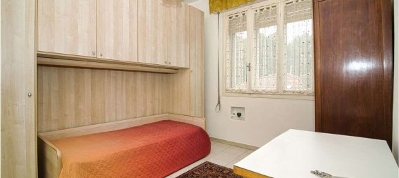 3 bedrooms Apartment in Carpi, Italy No. 327210 10