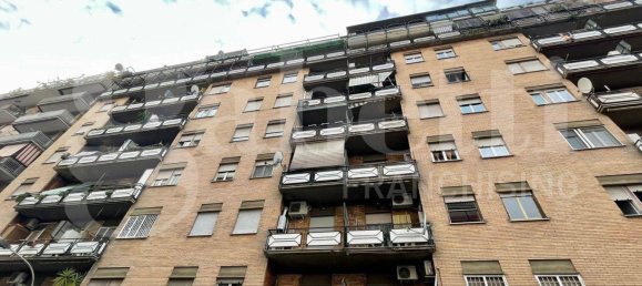 Apartamento T1 em Rome, Italy N.º 142786 2