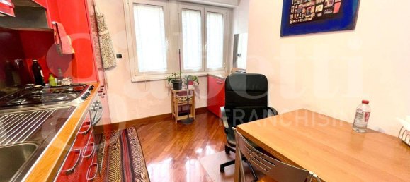 Apartamento T1 em Rome, Italy N.º 142786 9