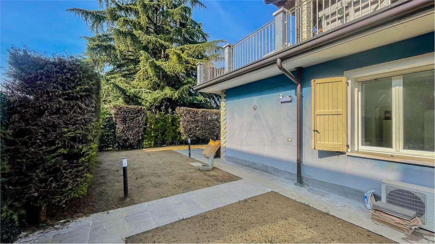 2غرفة شقة في Roncadelle, Italy رقم 279045