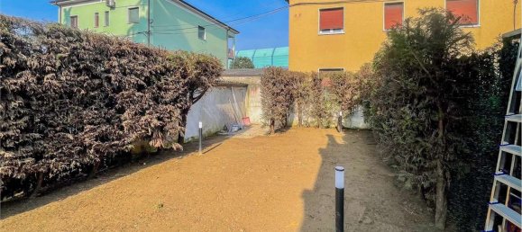 2غرفة شقة في Roncadelle, Italy رقم 279045 9