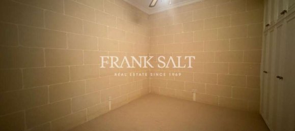 3 bedrooms Apartment in Nadur, Malta No. 6100 22