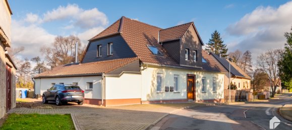 4 chambres Maison de ville à Saalekreis, Germany No. 76856 36