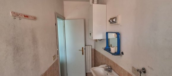 Apartamento de 3 dormitorios en Novafeltria, Italy No. 379286 8