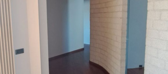 4 bedrooms Apartment in Paderno d'Adda, Italy No. 312049 11