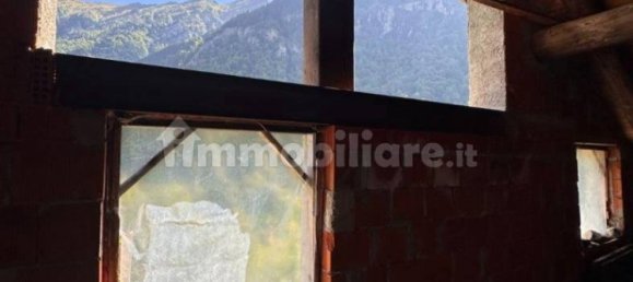 1 bedroom Apartment in Campertogno, Italy No. 296390 10