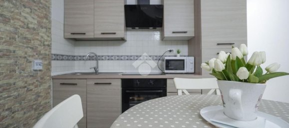 3 bedrooms Apartment in Massa, Italy No. 342931 4