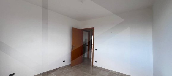 7-Zimmer Wohnung in Rodi Garganico, Italy, Nr. 17787 8