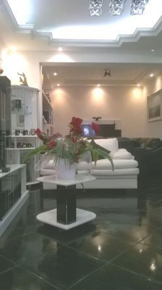 Casa de 4 dormitorios en Sao Paulo, Brazil No. 461957