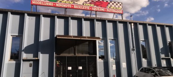 Склад с 3 комнатами в Кастельбеллино, Италия № 73785 5