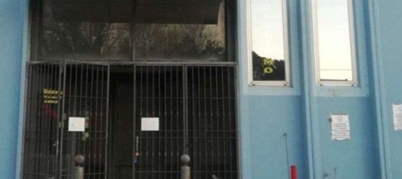 Склад с 3 комнатами в Кастельбеллино, Италия № 73785 3