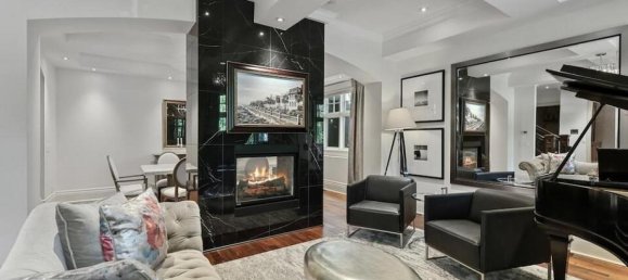 4 bedrooms House in Alberta, Canada No. 1318 7