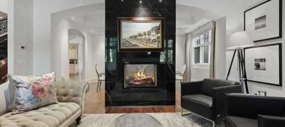 4 bedrooms House in Alberta, Canada No. 1318 8