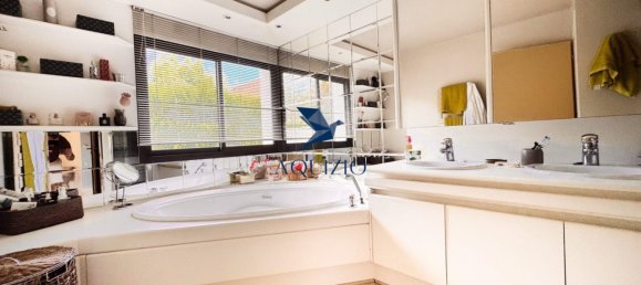 Вилла с 4 спальнями в Ла Рош-сюр-Форон, Франция № 295500 11