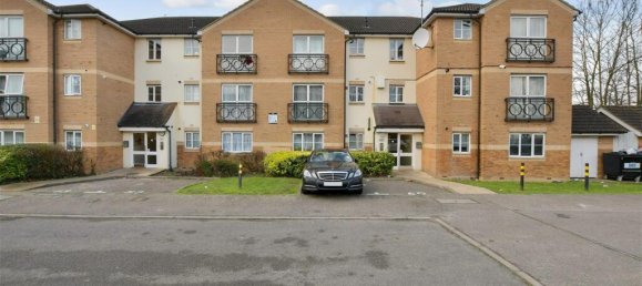 2 Schlafzimmer Wohnung in Essex, United Kingdom, Nr. 3987 3