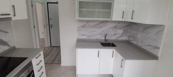 Квартира с 1 спальней в Лиссабон, Португалия № 151956 20