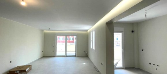 Квартира с 3 спальнями в Керкира, Центральная Керкира и Диапонтии-Ниси, Керкира, Ионические острова, Пелопоннес, Западная Греция и Ионические острова, Греция № 90251 5