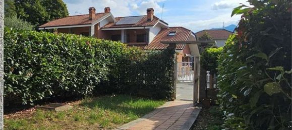 4 bedrooms Villa in Almese, Italy No. 344162 11