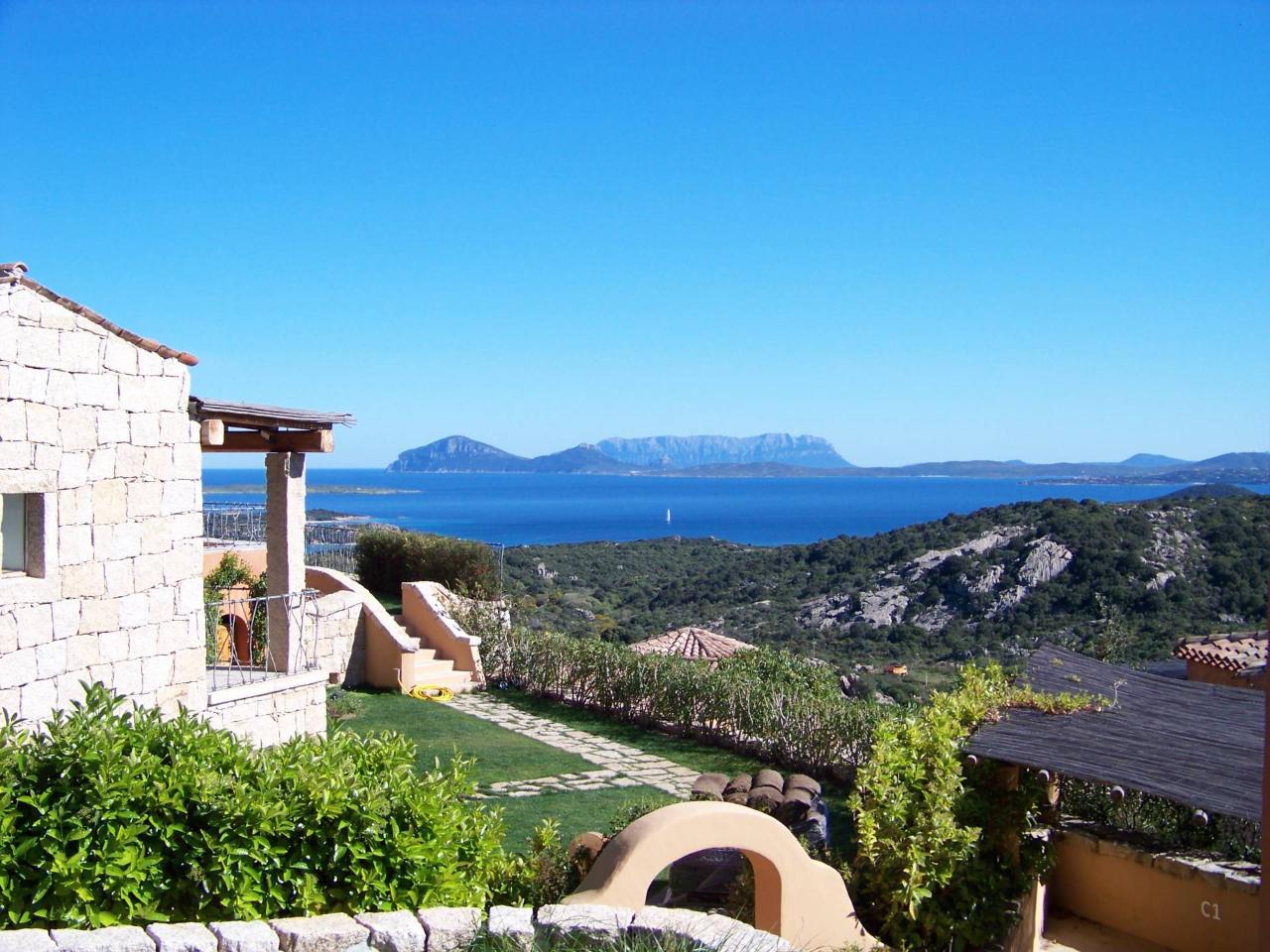 5 rooms House in Arzachena, Italy No. 87641