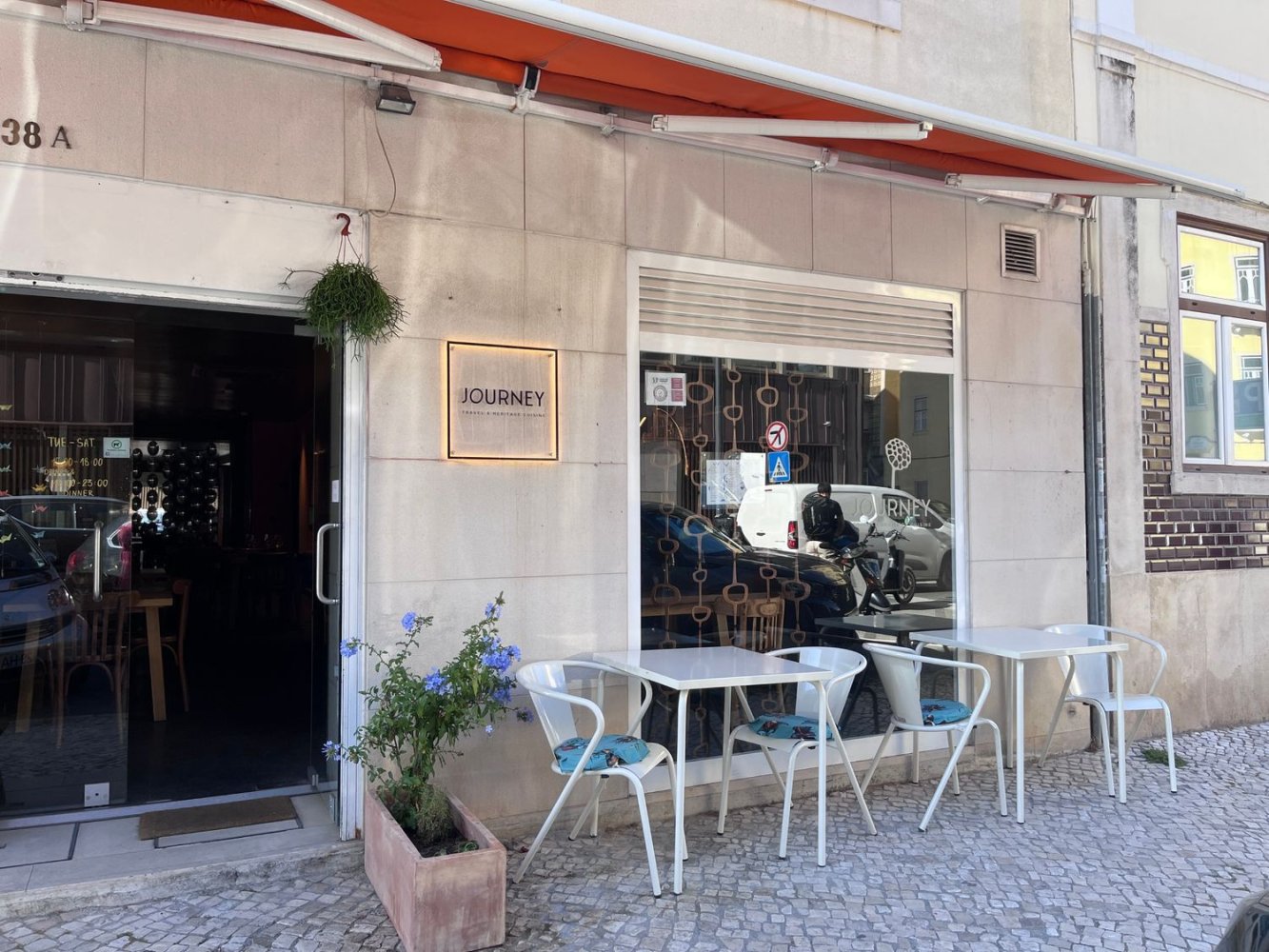 Propiedad comercial en Lisbon, Portugal 86 m² No. 12989