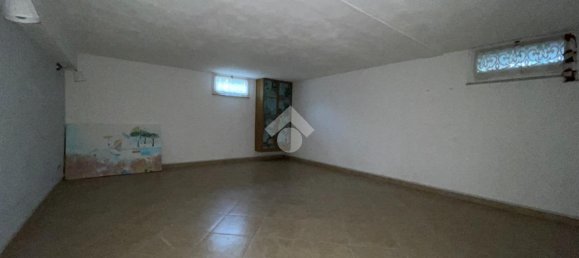 3 rooms Apartment in Follo, Italy No. 4345 9