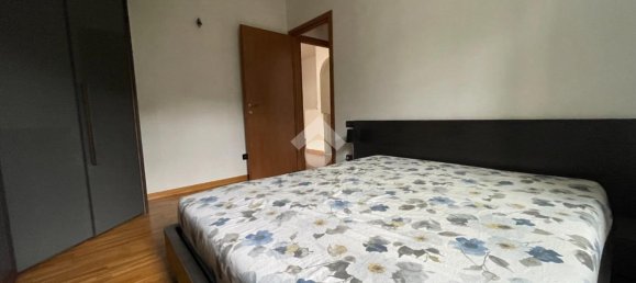 3 rooms Apartment in Follo, Italy No. 4345 7