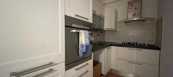 3 rooms Apartment in Follo, Italy No. 4345 6