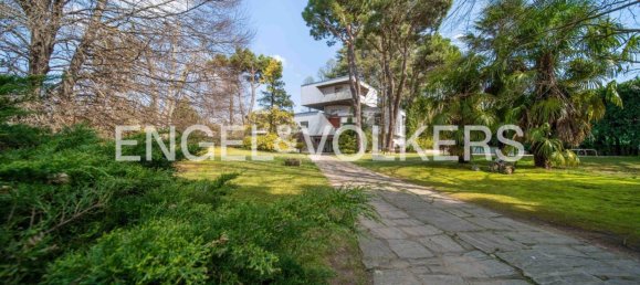 5 bedrooms Villa in Casorate Sempione, Italy No. 283620 3