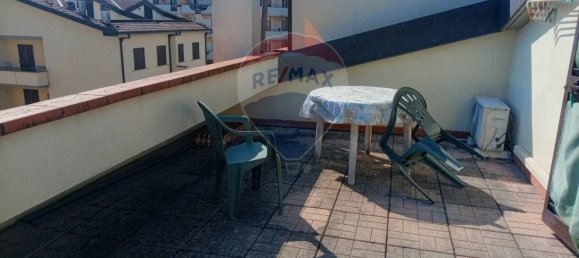 4 bedrooms Villa in Massa e Cozzile, Italy No. 270817 3