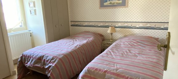 Casa de 3 dormitorios en Chalonnes-sur-Loire, France No. 360585 3