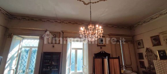 7 bedrooms Apartment in Naples, Italy No. 194780 9