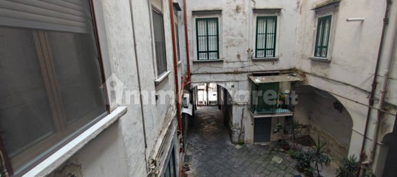 7 bedrooms Apartment in Naples, Italy No. 194780 5