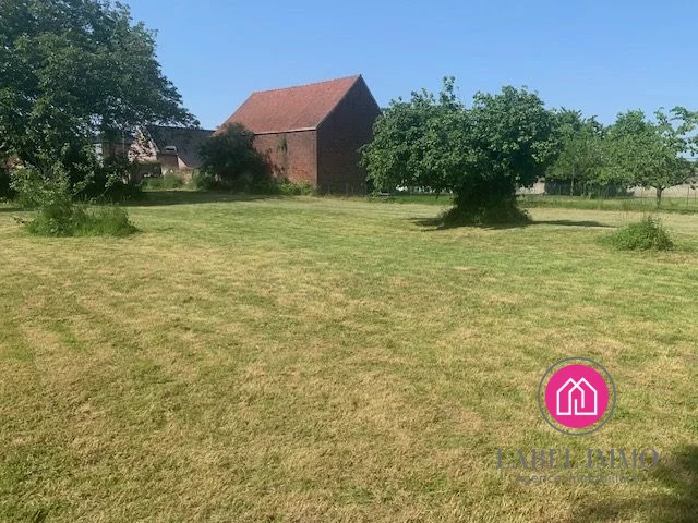 1500m² Land in Vicq, France No. 237830