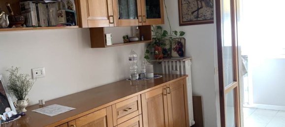 3 rooms Apartment in Bari, Italy No. 79862 9