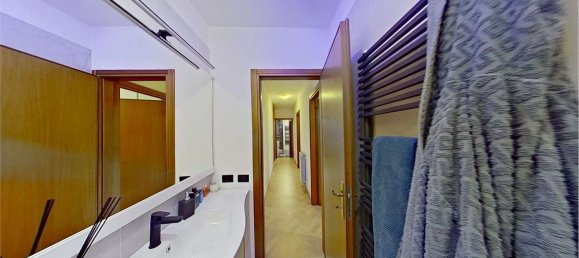 4 غرف نوم شقة في Pisa, Italy رقم 312101 28