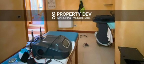 Коммерческая недвижимость с 1 комнатой в Минтурно, Италия № 263741 25