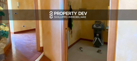 Коммерческая недвижимость с 1 комнатой в Минтурно, Италия № 263741 10