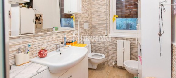 3 rooms Apartment in Castellanza, Italy No. 69886 15