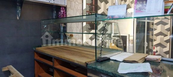 2 rooms Commercial property in Pescina, Italy No. 272165 9