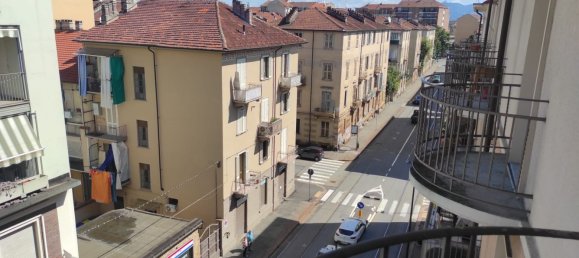 5 bedrooms Apartment in Turin, Italy No. 363711 2