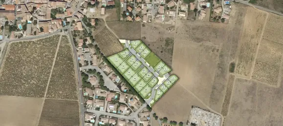 350m² Land in Sainte-Valiere, France No. 97165 3