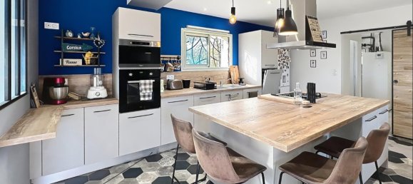 3 bedrooms House in Rousson, France No. 317658 3