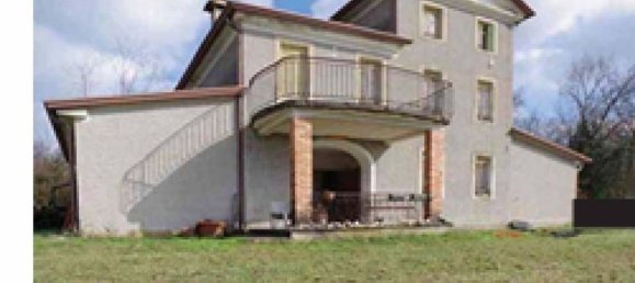 3 rooms Apartment in Susegana, Italy No. 294312 3