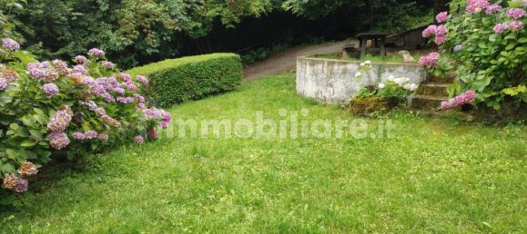 8 غرف نوم فيلا في Fontanigorda, Italy رقم 263110 12