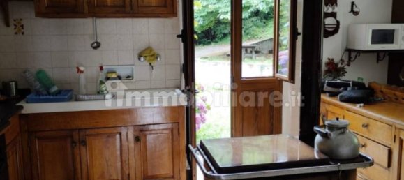 8 غرف نوم فيلا في Fontanigorda, Italy رقم 263110 35