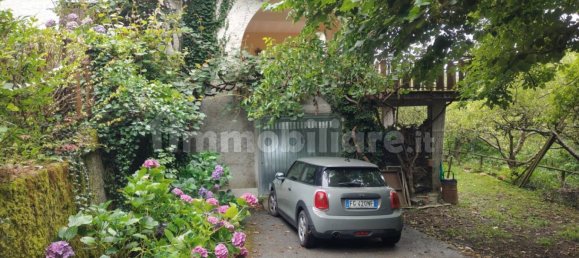 8 غرف نوم فيلا في Fontanigorda, Italy رقم 263110 47