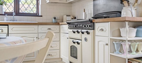 Casa T4 em Berkshire, United Kingdom N.º 8560 8